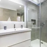 Апартаменты Modern Center