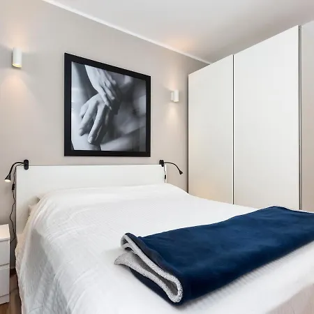Modern Center Apartment Porec